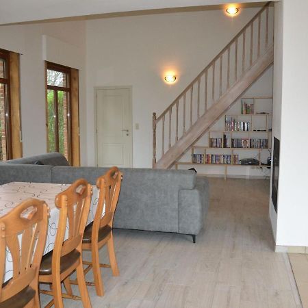 Welcoming Villa In Puivelde With Terrace Garden Barbeque 외부 사진