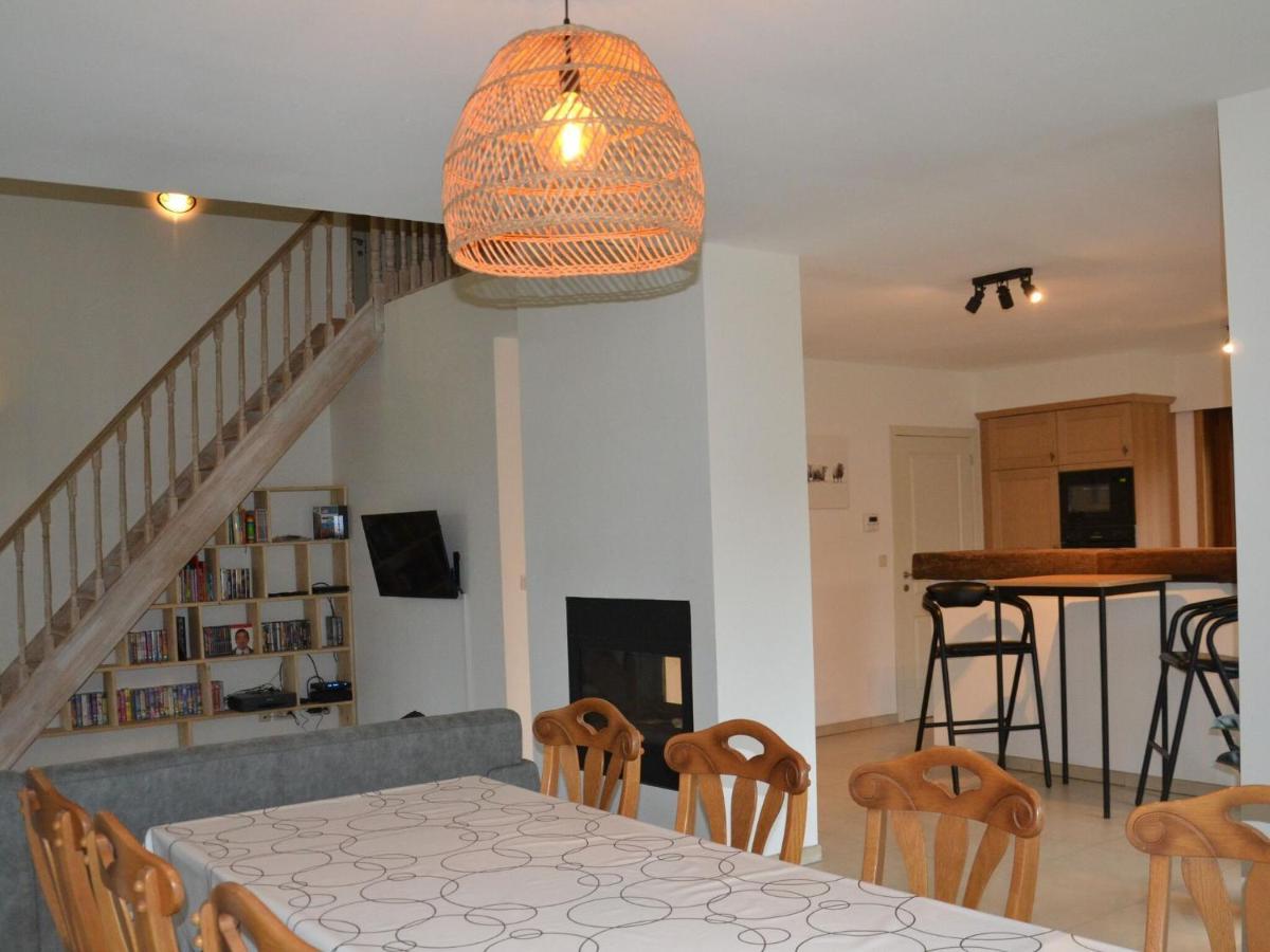 Welcoming Villa In Puivelde With Terrace Garden Barbeque 외부 사진
