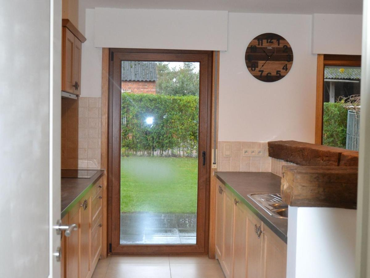 Welcoming Villa In Puivelde With Terrace Garden Barbeque 외부 사진